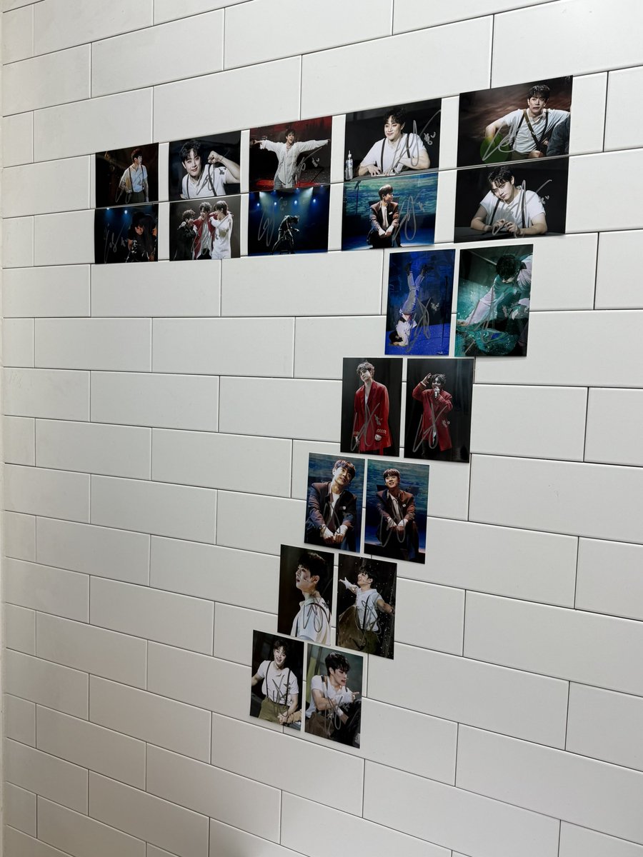_ddyoung's tweet photo. 뜨유 가기 전 막차 탑승완료🚂

카페도, 배우님 사진들도 다 너모 옙뻐요🥰
7주년 축하드리고 앞으로도 함께해요🫶

#그냥_하나만_기억해
#Lucky_7_tooooooong
#반짝이고_있어_여기
@7ullSeye_EC https://t.co/VVLCHRzfqf