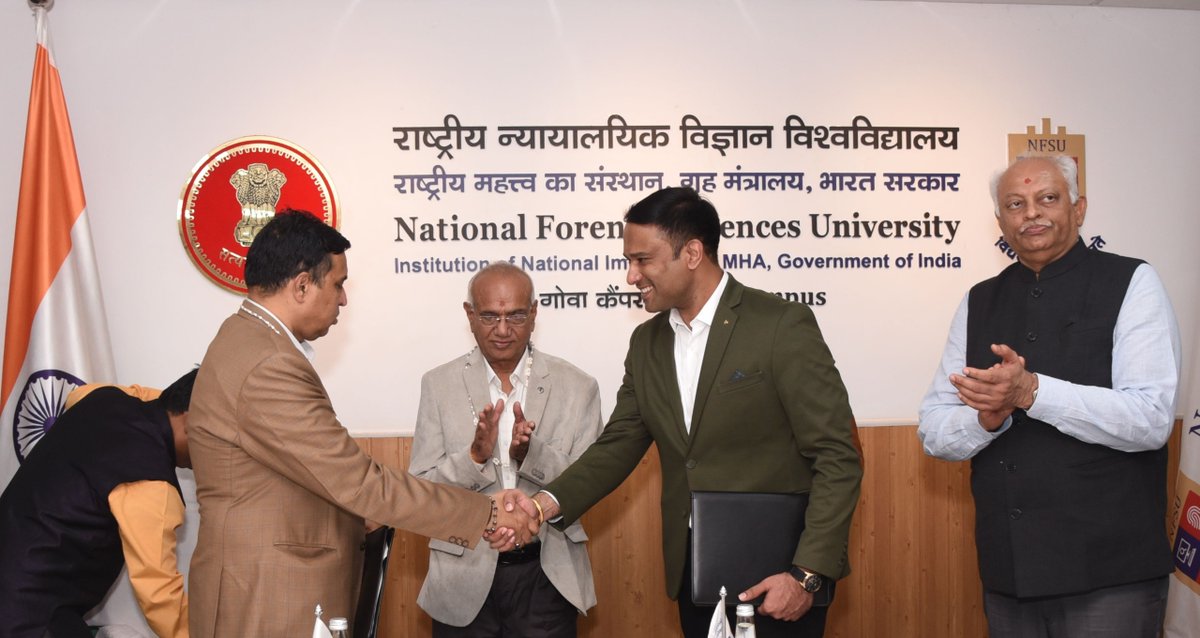 NFSU signed an MoU with Dronelabs Technologies Pvt Ltd. The ceremony took place in the gracious presence of the Hon’ble VC, NFSU, This collaboration aims to advance research, development, and innovation in Drone Forensics and related emerging fields, strengthening forensic