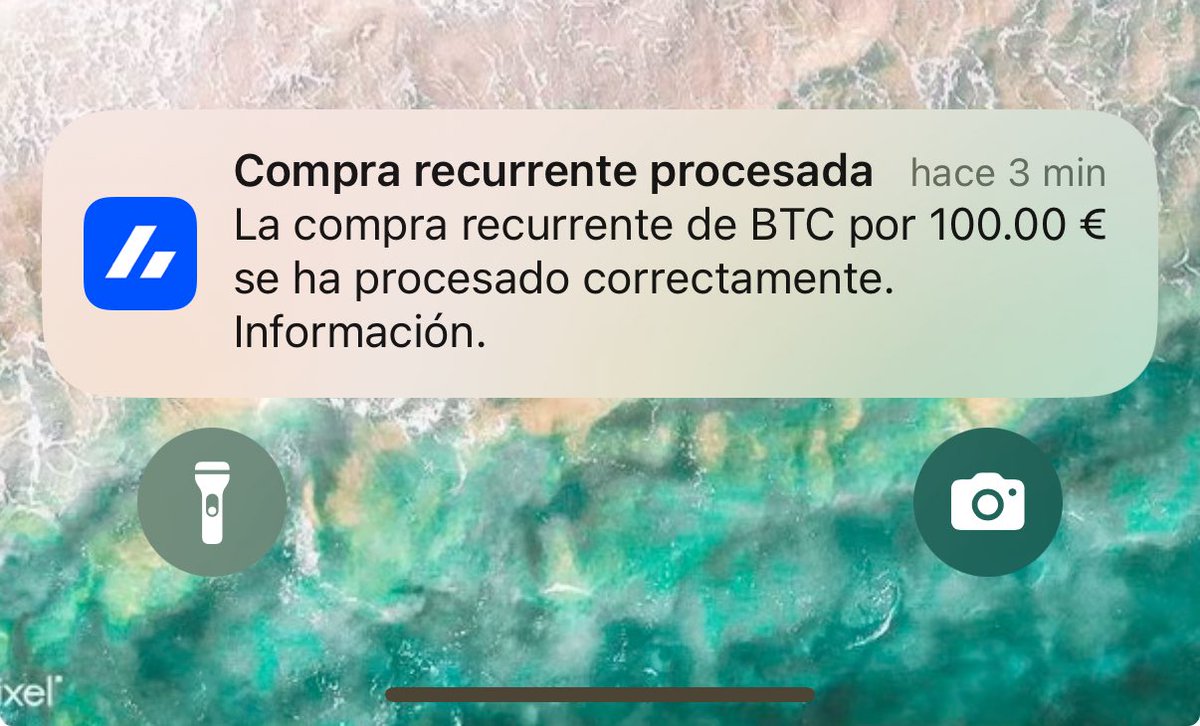 Llevaba un tiempo sin invertir en Bitcoin (precio alto y ya tengo una  cantidad con la que me siento cómodo). Tenía órdenes de compra límite, por  si baja, para aprovechar. Pero parece
