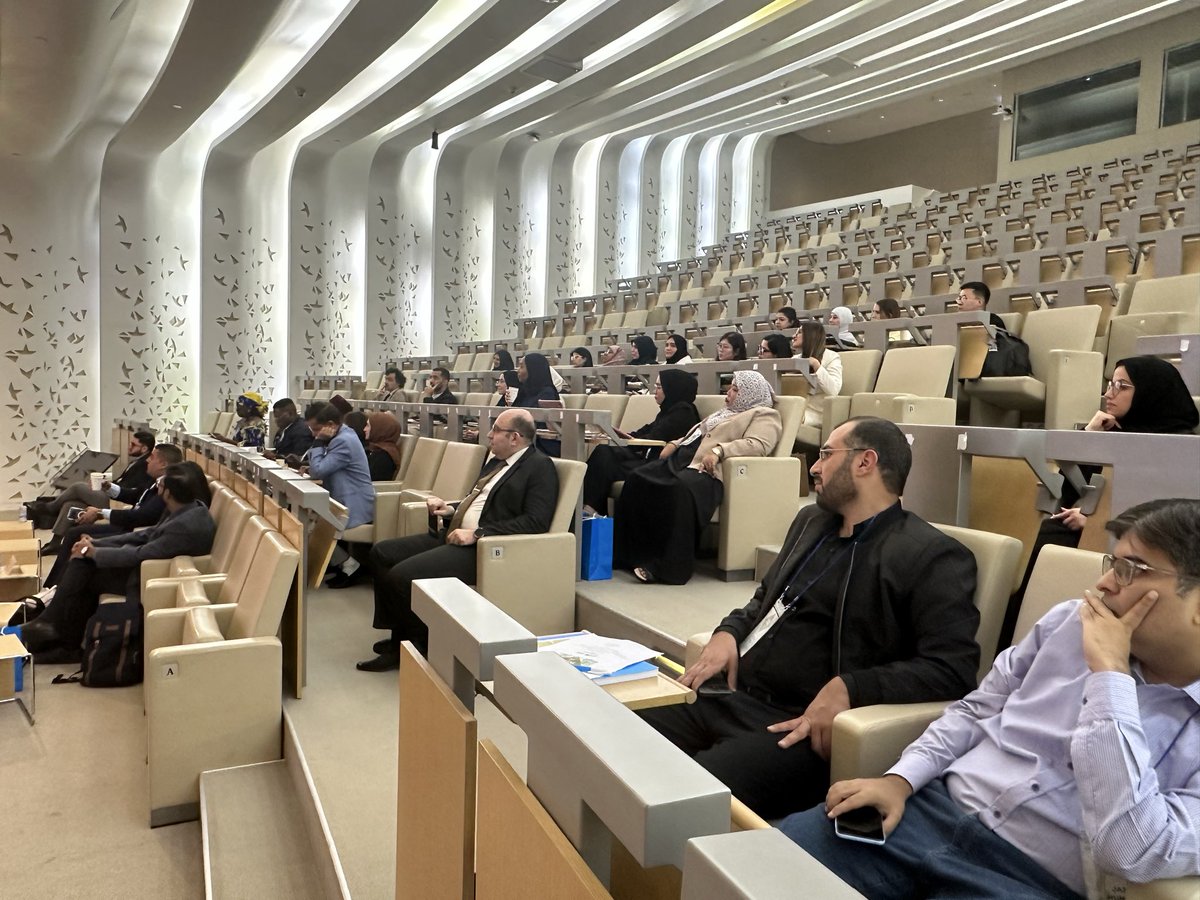 policyCollege's tweet image. #CPP has officially launched the International Winter School on Public Policy – Doha Edition 2026, in partnership with @_IPPA_ . Bringing together 45+ scholars from 21+ countries for lectures, courses, &amp;amp; research workshops with leading global experts

More linkedin.com/posts/cpp-hbku…