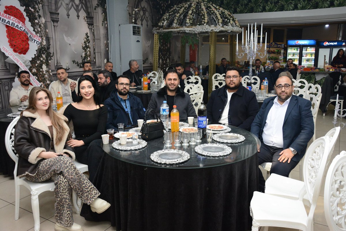 Dernek Başkanımız ve Yönetim Kurulu Üyelerimiz, Yöneticimiz Sayın Emine YILMAZ Hanımefendinin Kıymetli Oğlu Ertuğrul YILMAZ’ın düğün merasimlerine katılım sağlamışlardır.

Genç Çiftlerimize bir ömür boyu mutluluklar dileriz.

<a href="/Mehmetsat2727/">Mehmet Satıcı</a>