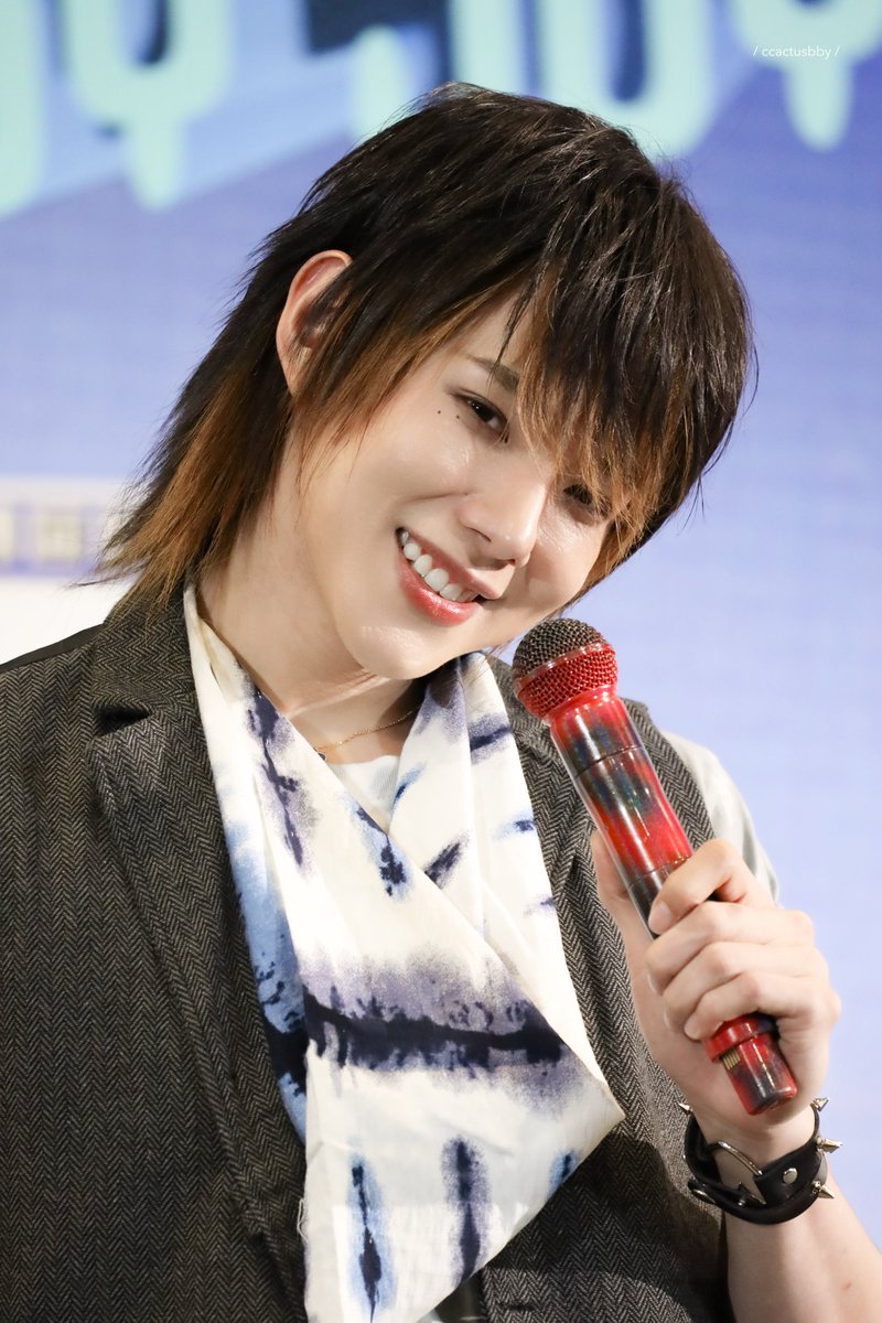 ccactusbby's tweet image. พี่โทโมะยิ้มหวานจังเลยน้อ, ~(&amp;gt;_&amp;lt;~)♡︎

DAOU lnw za 28
#DAOUJOYJOYDAY2026
#ต้าห์อู๋ #DAOU #oueiija @oueiija