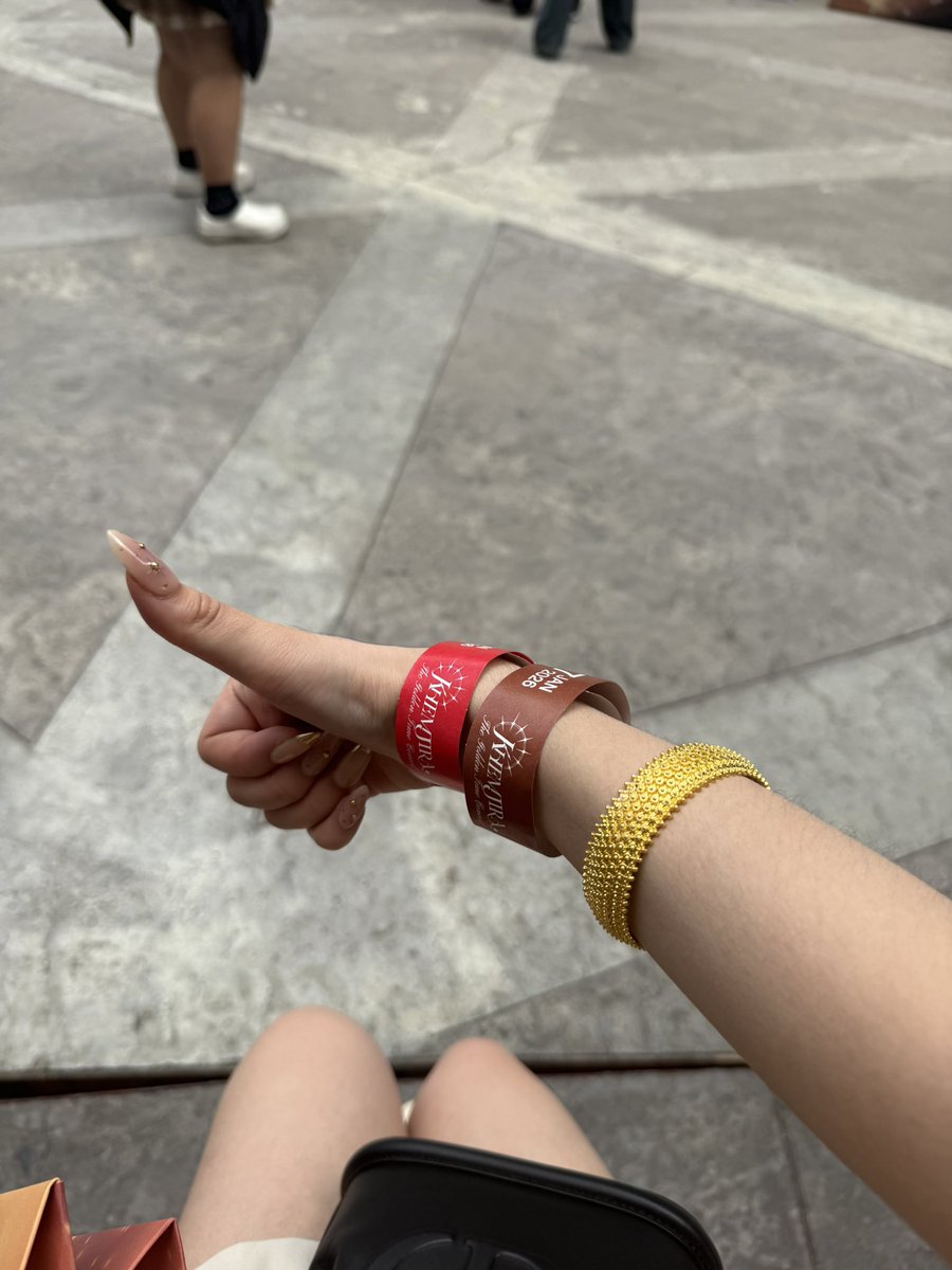 mpgoround's tweet image. #KhemjiraTheGoldenTimeConcer