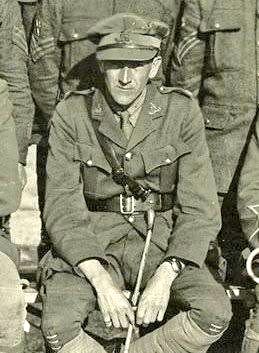 #OnThisDay day in 1882, A. A. Milne was born 📚🐻

A WWI <a href="/BritishArmy/">British Army 🇬🇧</a> officer and WWII Home Guard captain, he later created Winnie-the-Pooh, now celebrating its 100th anniversary.

A legacy of service, kindness, and imagination.

#WinnieThePooh100 #WWI #Veteran 🇬🇧