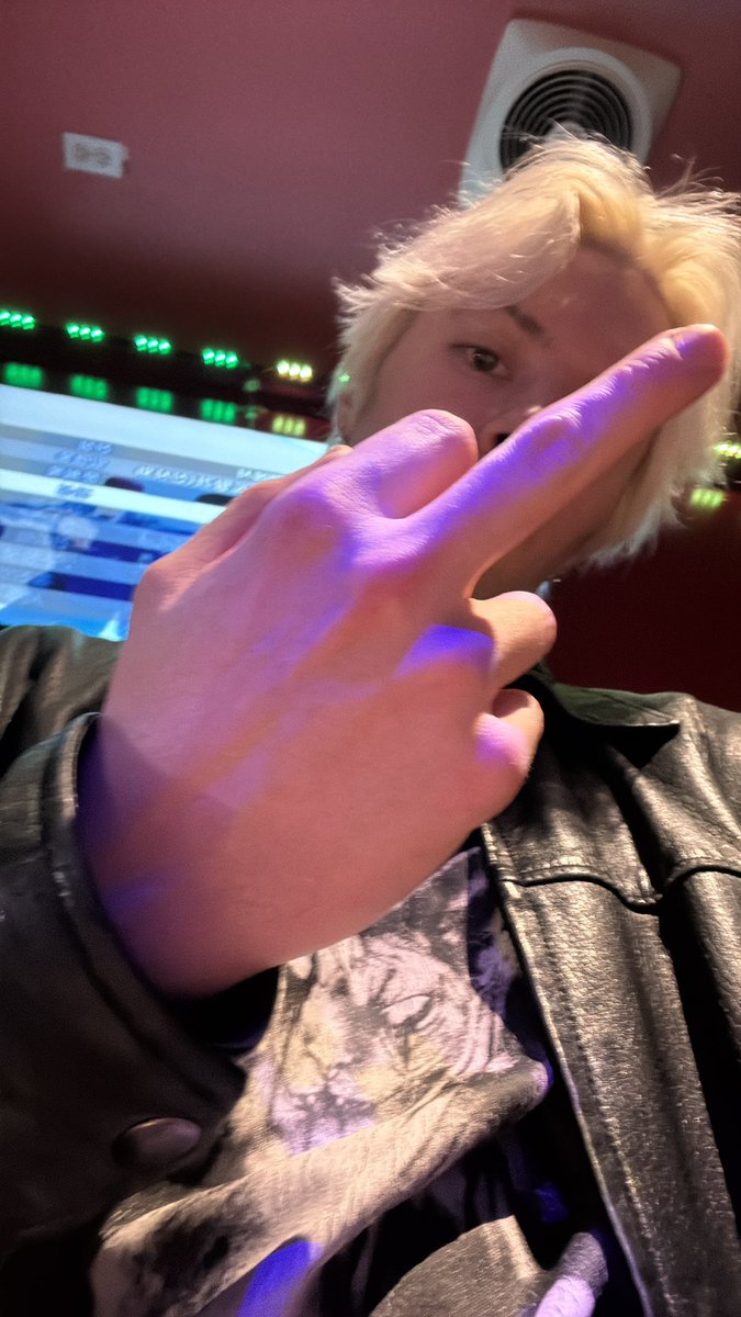 Woolonglee's tweet image. 