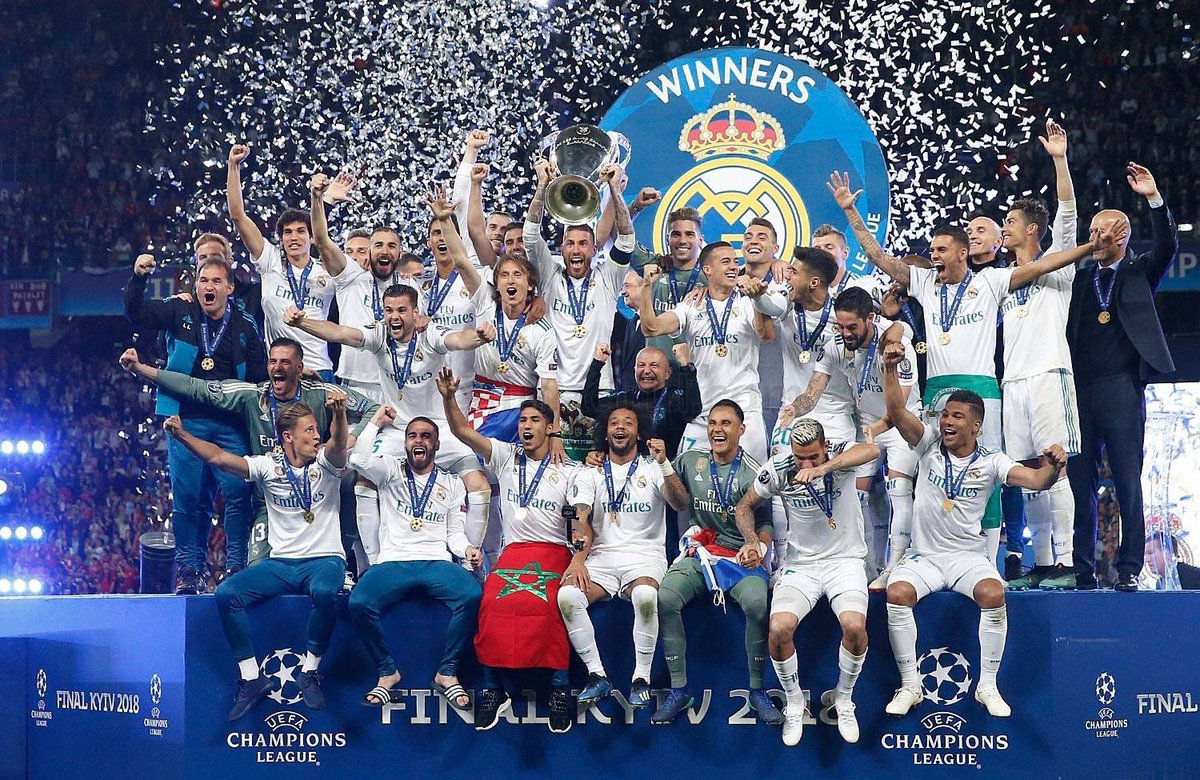 TouchlineX's tweet image. 🚨🗣️ Casemiro: "I'm going to tell you something I never said in any interview: after the Champions League final in Milan against Atlético de Madrid, we were celebrating in the locker room, and Luka Modrić came up to us."

"He said: 'Guys, we have to win two more Champions Leagues…