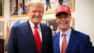 reformexposed's tweet image. So @Nigel_Farage HAS chickened out of #BBCLauraK.

Any ideas why?