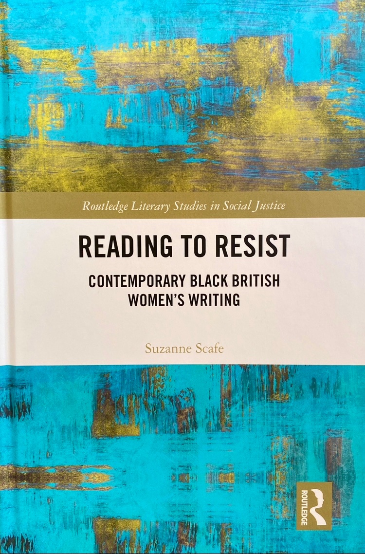 “…  the whipping up of fake culture wars, and the general attack on the humanities serve to limit our participation in the production and reception of culture…” 

- interview with British-#Jamaican prof Dr Suzanne Scafe, on her #book READING TO RESIST.

southernworldartsnews.blogspot.com/2026/01/interv…