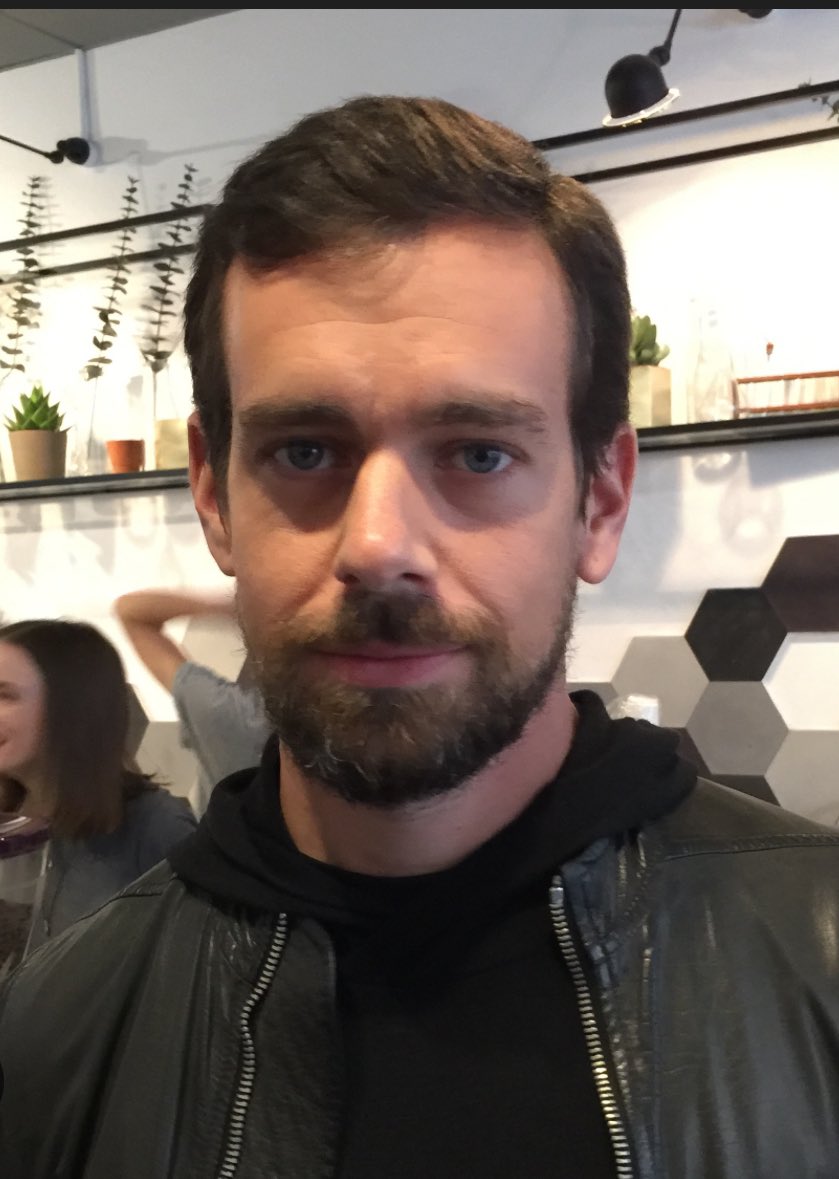 TaxFalse's tweet image. This👇                  OR         That👇