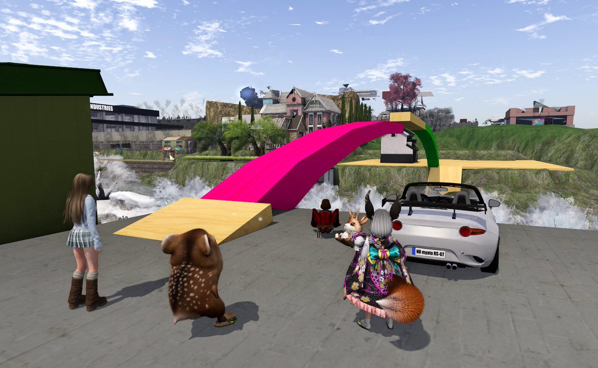 SecondLifeでプリム遊び。
なんか楽しい。