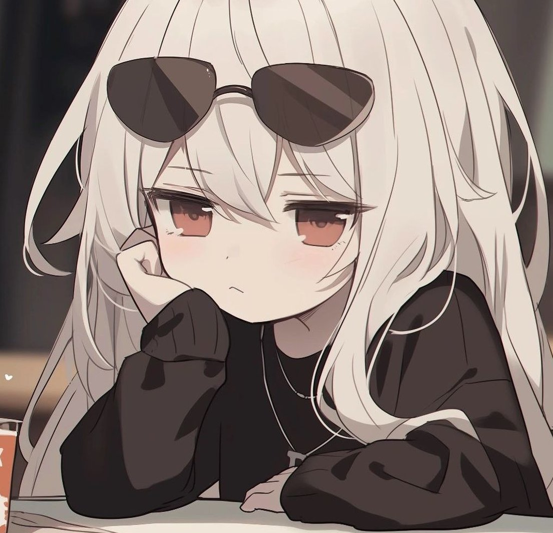 debdou's tweet image. 昨夜遅くまでゲームをしていたせいで今日は一日中眠かった 🕷️