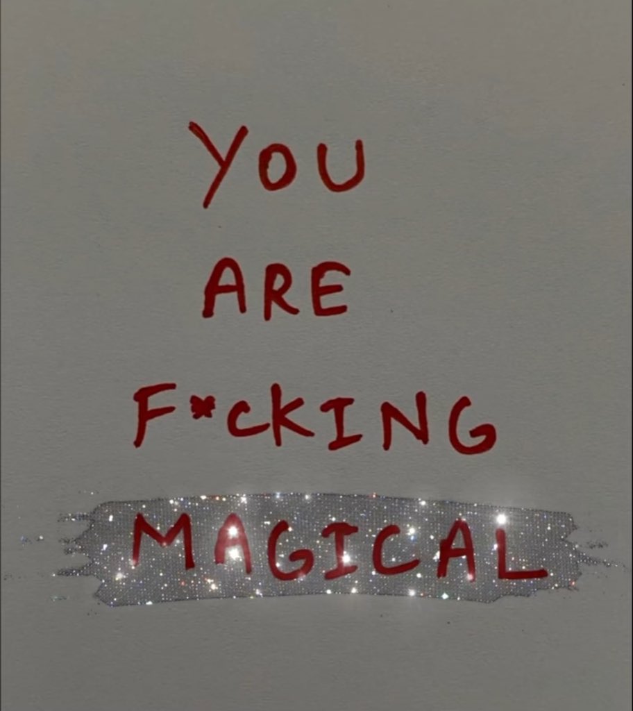 Guiidinglight_'s tweet image. 