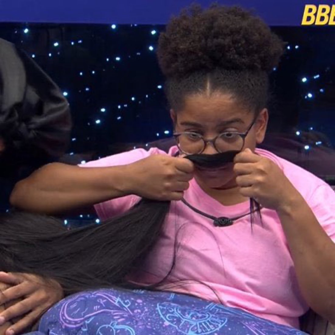 DivaDepressao's tweet image. 