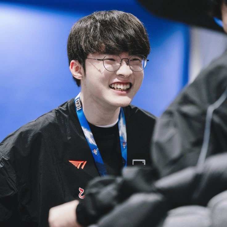onerized's tweet image. favorite genre of faker