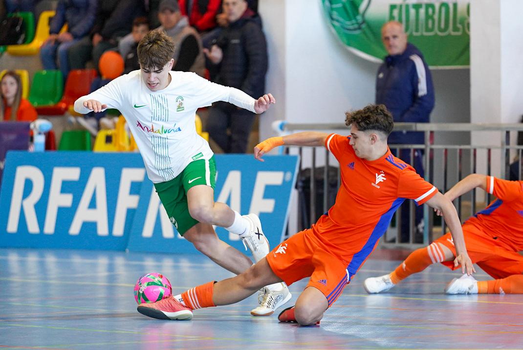 🏆 Campeonato de España  <a href="/futsalrfef/">Futsal RFEF</a>

Héroe Vilches 🧤

🏁 Final 
⚔️ #AndaluzaSub16FS 2-2 (4-3 p.) <a href="/ffcv_info/">FFCV</a>

👏 Enhorabuena equipo, rumbo a la Final Four !!

💟#FutsalRFAF