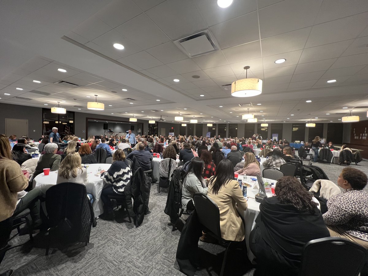 Angela's House tweet media