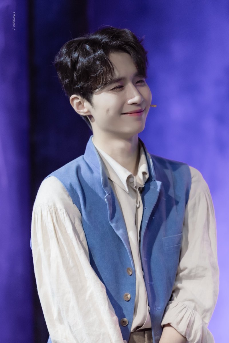 260118D 프라테르니테
/ 마지막 공연 무대인사

제르베 役 #이세헌

정말 사르르 - 그 잡채 ◜ o ◝݂ ྀི🩵