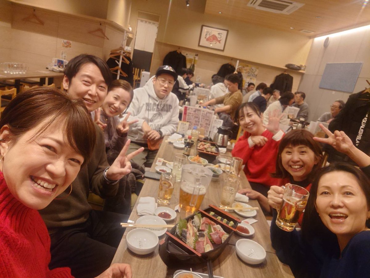 shirota_k's tweet photo. ひょんな事から集まったFM三重界隈。
#新年会 https://t.co/6k5PMIabYd