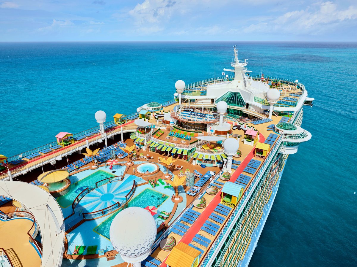 explorevip's tweet image. 🌴 Set sail with Royal Caribbean from Florida to the Southern Caribbean aboard Freedom of the Seas and Explorer of the Seas 🛳️

Contact me today to hear about these NEW itineraries!