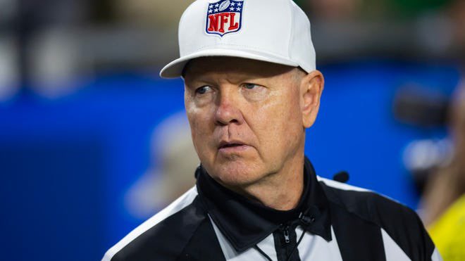 TheBillsGuys's tweet image. It’s pretty evident this game being in Denver ultimately doomed Buffalo, home field advantage matters. Officials are human. They don’t wanna essentially put Buffalo up 8 late by calling the Riley Moss DPI. They didn’t wanna give Cooks the catch he deserved and end it like that in…