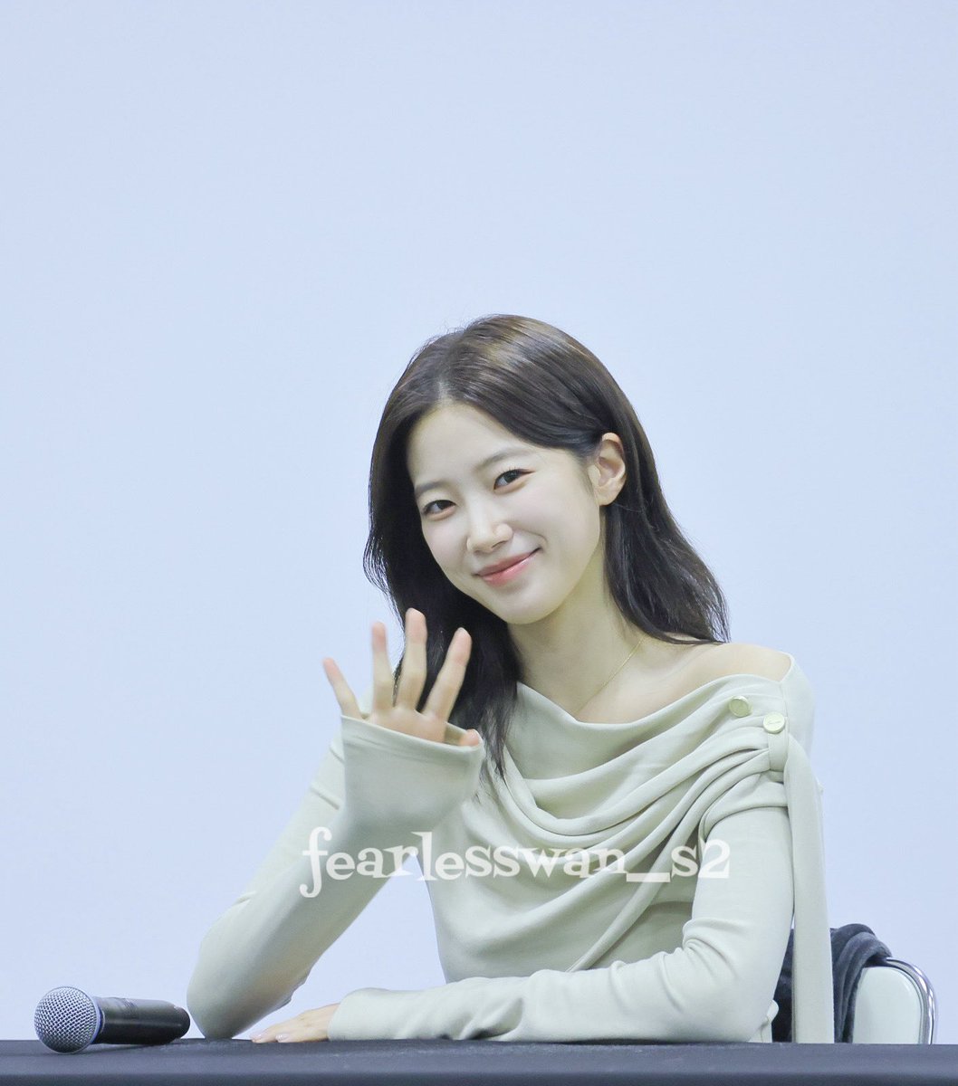 🫶🏻🩵🩵🩵🩵🩵
#KAZUHA #カズハ #카즈하
#LE_SSERAFIM #르세라핌
