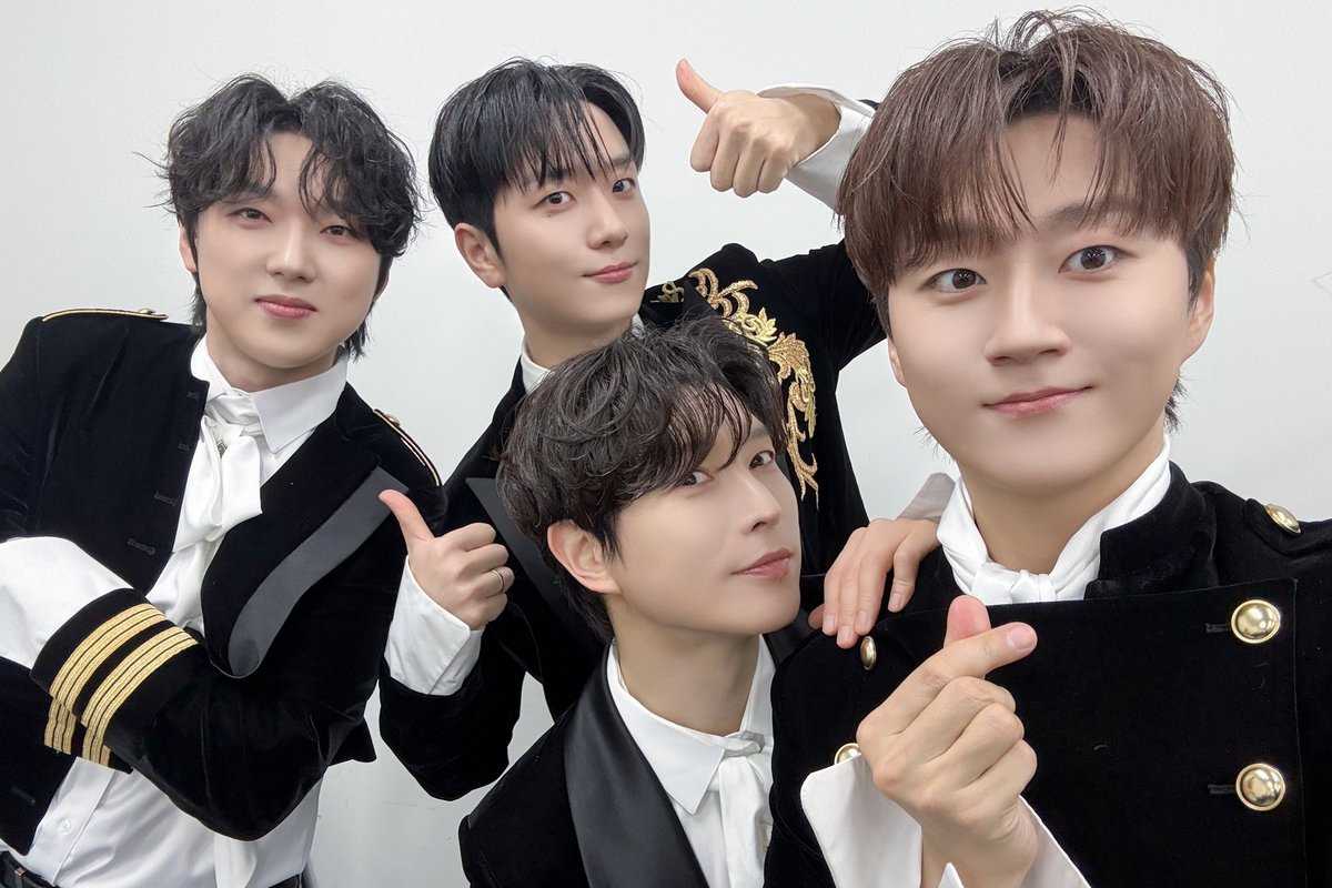 official_fore's tweet image. [📸]

2025-26 FORESTELLA CONCERT
{THE LEGACY in Daegu} 두 번째 공연 종료!

너무나도 행복했던 대구에서의 공연❤️
숲별도 행복했길☘️

#포레스텔라 #Forestella