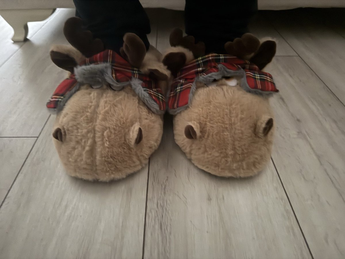 Evde giymelik patik aldım kendime nasıl gözüküyor