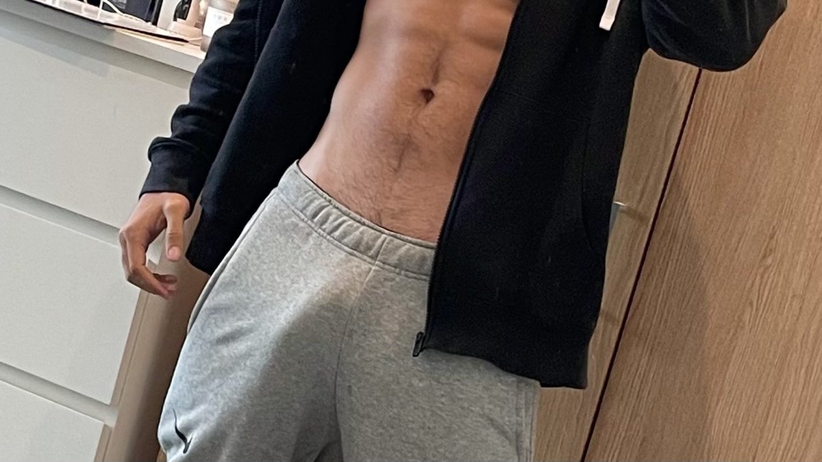 𝐀𝐥𝐩𝐡𝐚 𝐋𝐞𝐨 𝐋𝐨𝐧𝐝𝐨𝐧 🇬🇧 tweet media