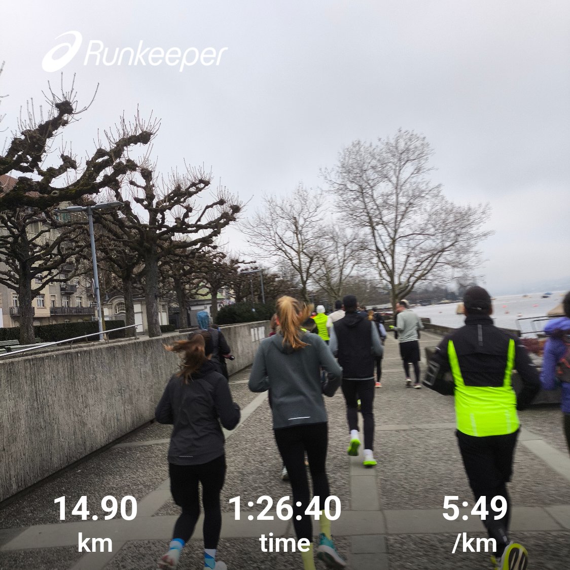 zureich37's tweet photo. a great Sunday group run this morning 😀. ... followed by a run home and 3 kilometres with my wife. 🏃➡️🏃♀️➡️.
perfect day!
#running #runchat #marathontraining #grouprun #KeepRunning #happy https://t.co/S1ILeay0r4
