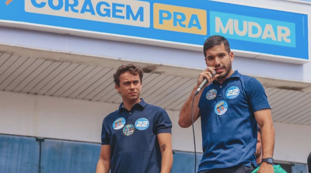 🇧🇷 AGORA: PL aposta em ala jovem para suprir falta de puxadores de votos, que devem disputar o Senado. 

Com isso, alguns nomes já se preparam para disputar a Câmara, entre eles: 

- Bia Borba, 20 anos (SC)
- Tiago Medina, 22 anos (PE)
- Eduarda Campopiano, 22 anos (SP)
- Carmelo