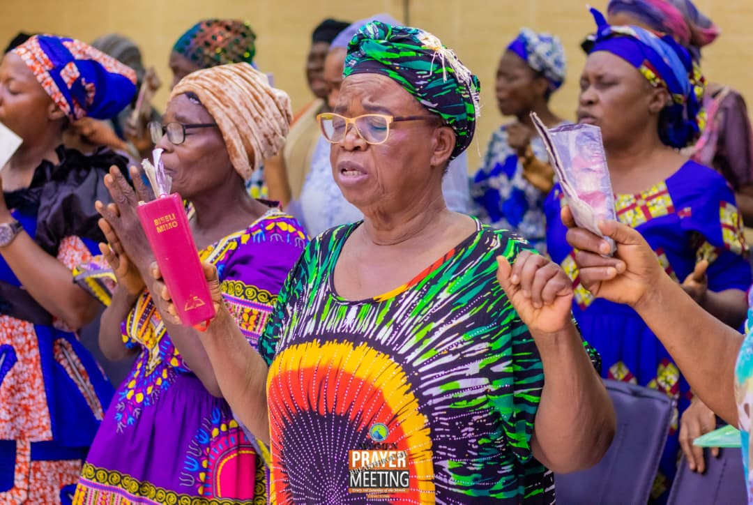mmppmintl's tweet photo. God of all creations , we adore you.

#ProphetessAbimbola
#mmppmintl
#WomenPrayerMeeting🙏🙏🙏
#WomenPrayerMeeting🙌🙌🙌
#womenprayermeeting🔥🔥🔥🙏🙏🙏 https://t.co/AWbeNkxTbR