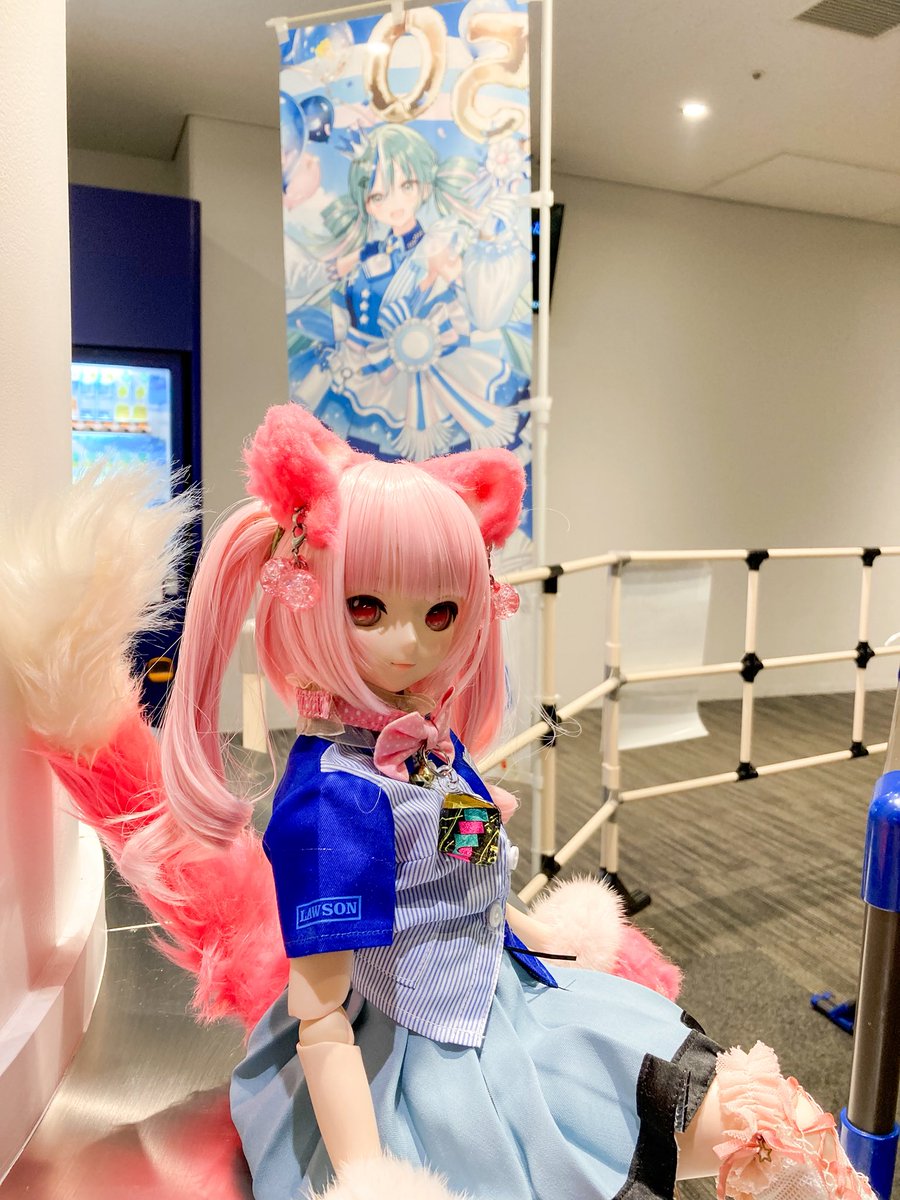 ⚘⠜　美桜¨̮⑅*（リピーター様） ローソンのイメージカラー、青と白かと思ったら実は青とピンクと聞いて