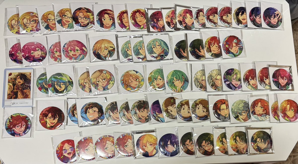 R_K_11021101's tweet photo. 【交換】あんスタ　缶バッジ

譲:画像1

求:画像2or bright me upアドニス6>ウロボロス茨6、瞬祭礼HiMERU1
一部優先順位あり

郵送のみ
検索からもお気軽にお声がけください。 https://t.co/4sLj3ffoQz