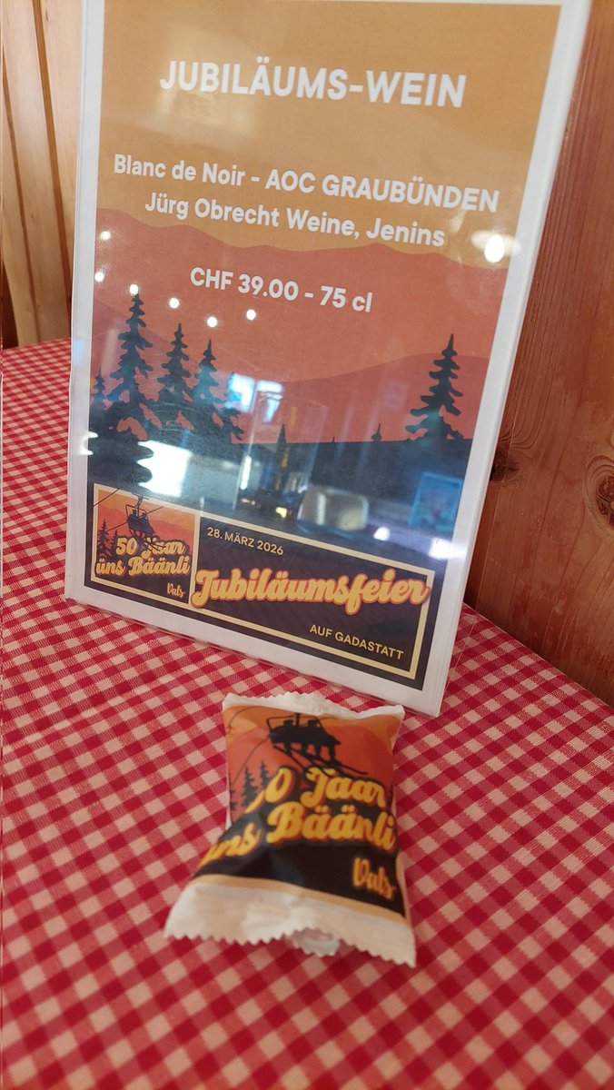 In Gadastatt oben ein Menü geniessen und schon mal das Datum 28. März 2026 vormerken: Jubiläumsfeier 50 Jahre "üns Bäänli".
#Vals #DasBergdorf #Gadastatt <a href="/Graubunden/">Graubünden</a>