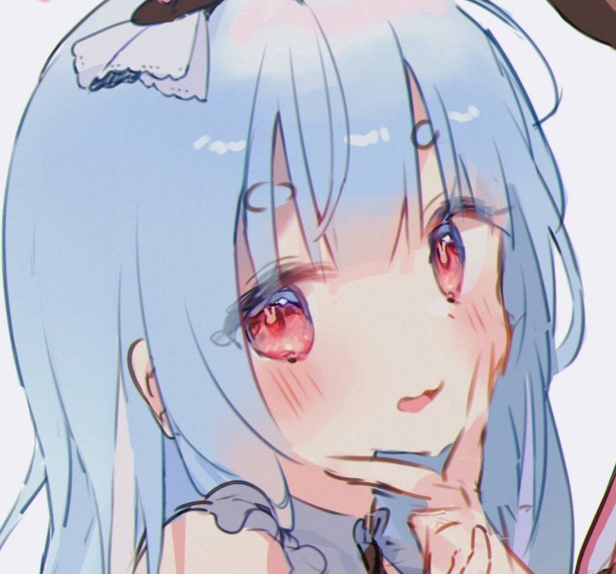 loetchai's tweet image. バイト先の居酒屋が今日は忙しくて、5時間立ちっぱなしで足がパンパンに腫れた 👩‍👦‍👦