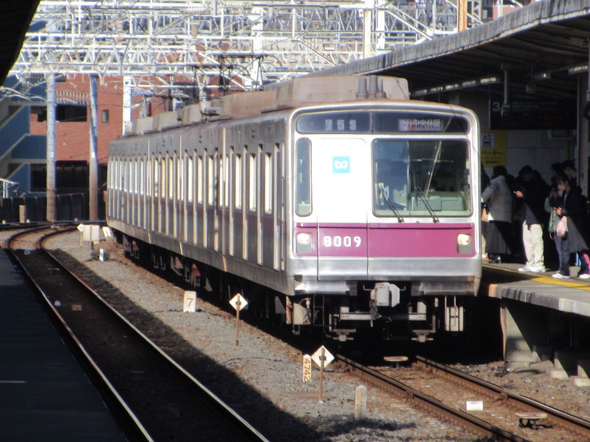 東京メトロ8000系8109F