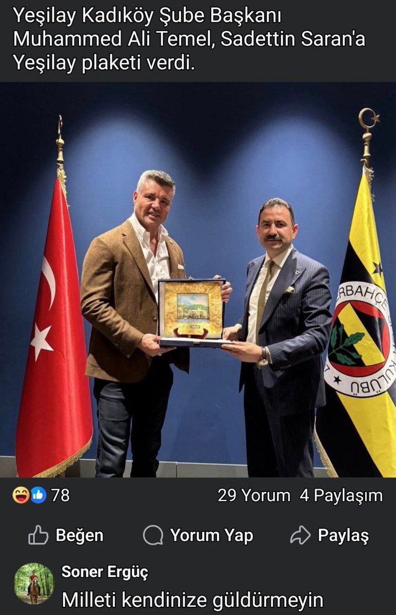 Emre Belözoğlunada fair play ödülü verilmişti. Ne garip bi ülke.
Hırsızı namussuzu Atatürk edebiyatı yapar. Uyuşturucu bağımlısı din dersi verir. Nasıl bi dönem yaşıyoruz.