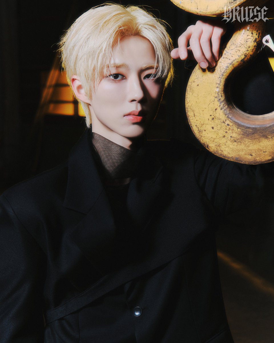 8TURN_official's tweet image. 8TURN Digital Single
‘BRUISE(불씨)’

𝗖𝗢𝗡𝗖𝗘𝗣𝗧 𝗣𝗛𝗢𝗧𝗢 𝗔
MIN HO

💿 2026.01.28 WED 6PM (KST) RELEASE

#8TURN #에잇턴 #エイトターン
#민호 #MINHO #ミノ
#BRUISE #8TURN_BRUISE