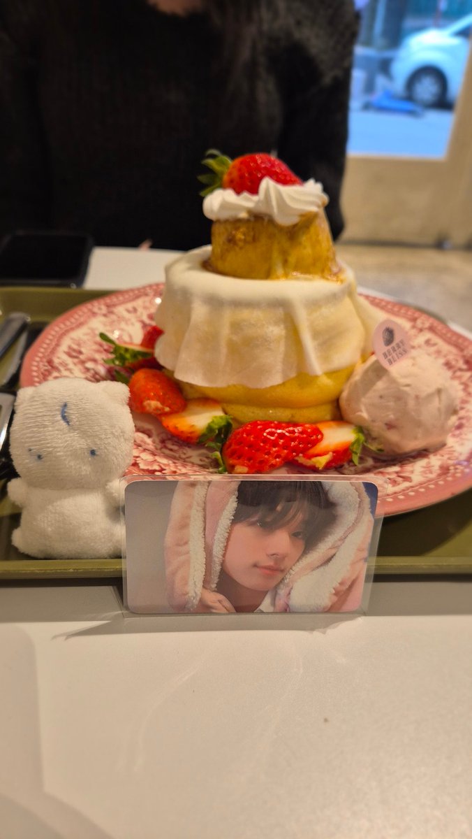 winsome_LJ_'s tweet photo. 니비랑 (또) 즐거운 하루^_^ https://t.co/TEm01nwJr9