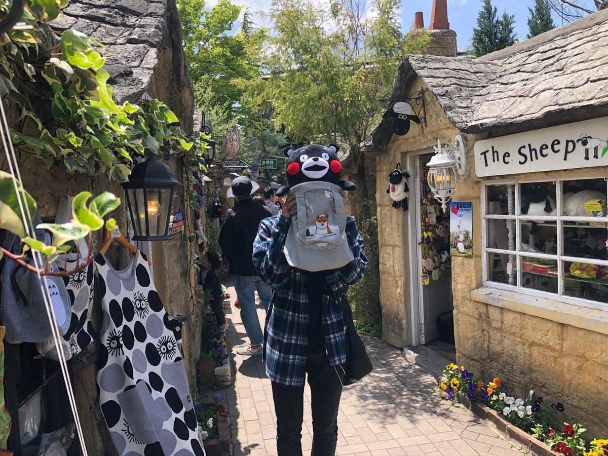 endusktwt's tweet image. ㅤ
 ⠀ ⠀   ⠀   ⠀   ⠀       鞋面  ⠀   ⵓ 𖤍⠀⠀ 🐈‍⬛  

Si bien se sabe, #g𝕚r𝑙sːnǝve𝕣ꕀ𝖉𝕚e, por lo que no pude evitar estar paseando con mi #p͞𝕣adαྀིུb𝕒g por todas, mientras escucho este temazo.

⠀     ⠀   ⠀  ⠀♰ ⃝⊹꒷ ⠀𒁍      ⠀⸽⸽⸽⸽⸽⸽ ⵓ      ⠀#chris