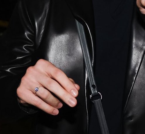 mary | hudcon’s version ♡ tweet media