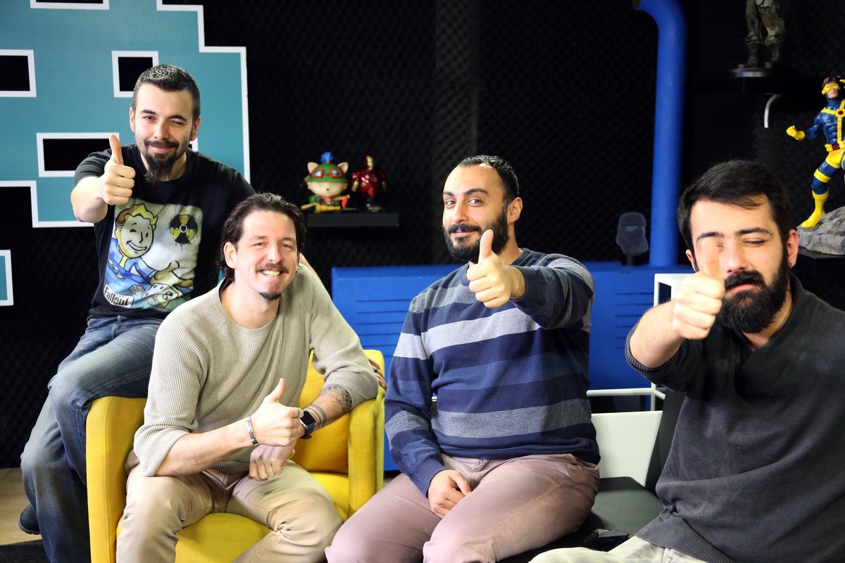 kayrakerikupcu's tweet image. 2016 yılında şu şekil canlı yayında FRP oynuyorduk. 😁

#FRP @frpnet #multiplayer