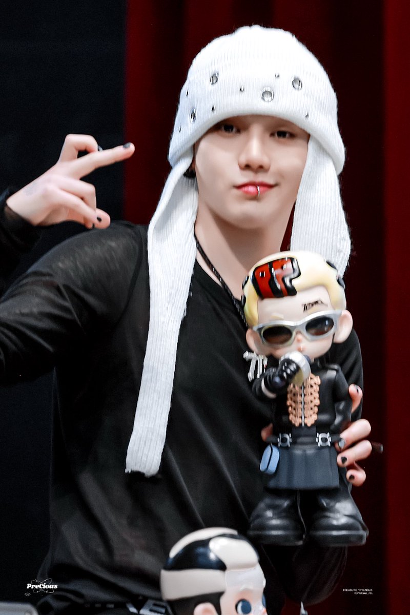 PreCious. tweet media