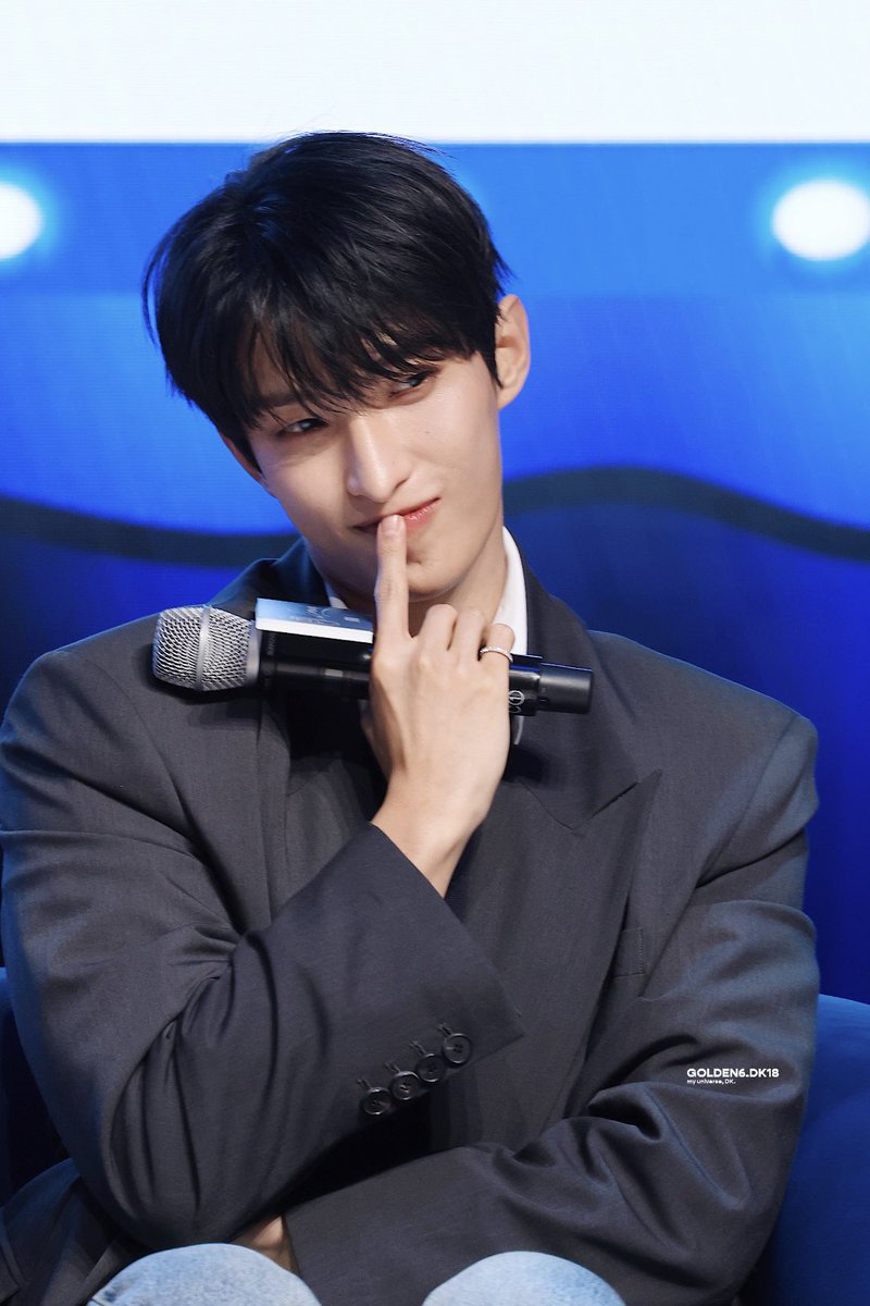 golden6_dk18's tweet image. 20260118 LIVE IN BLUE💙팬파티

💙귀여워..

#SEVENTEEN #DK #도겸
#DOKYEOM #석민 #세븐틴
#ソクミン #ドギョム #李碩珉
@pledis_17