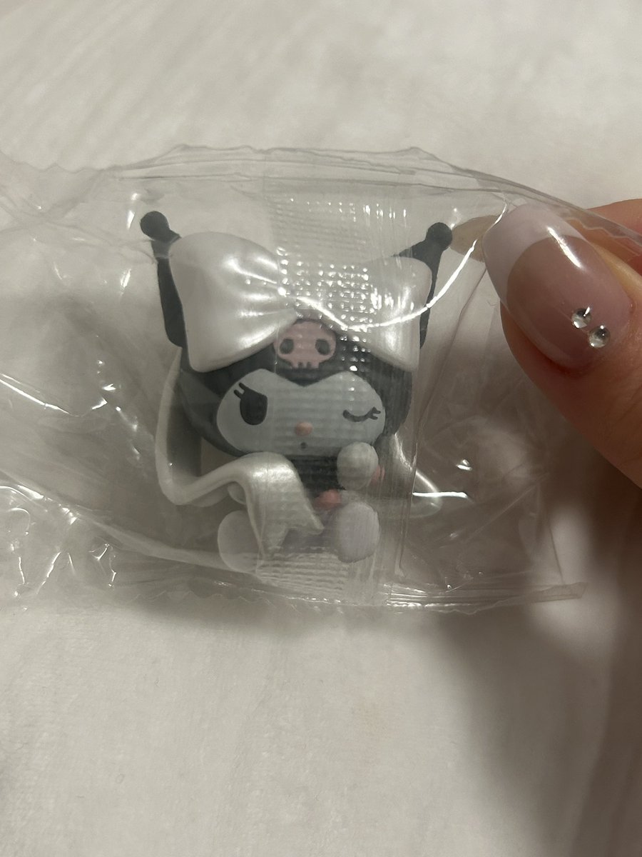s___vtwm's tweet photo. 【ガチャ交換】サンリオ バレエリボン フィギュア ガチャガチャ

譲：クロミ 
求：シナモン シナモロール

郵送もしくは 都内手渡し可
お気軽にお声かけください🙇🏻‍♀️ https://t.co/BmwfmTXCtC