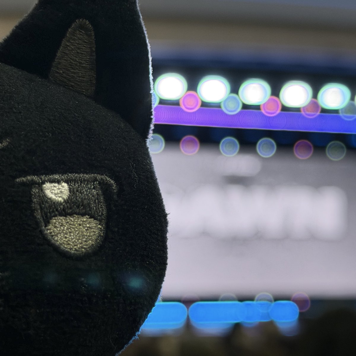 lingernight's tweet image. 