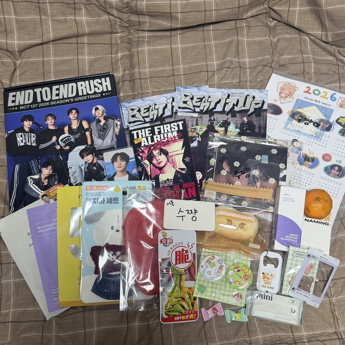 suuzzang's tweet image. 지금 자고 일어나면 화요일일것 같아요 ❤️❤️