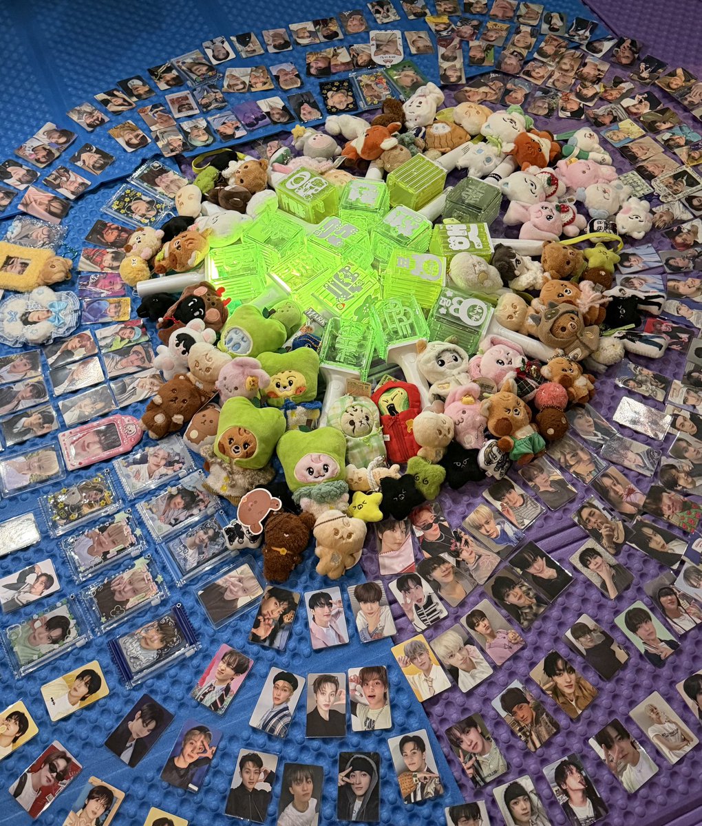 suuzzang's tweet image. 지금 자고 일어나면 화요일일것 같아요 ❤️❤️