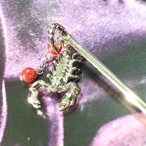 lobelia4you's tweet photo. お得なクーポン、本日まで出ております☆
一度のお会計でなので、複数作家様合算OK❣️
かんざしやネイルはゴシックから和風、可愛い系まで選り取りみどり★
¥500〜揃えておりますので、ちょっと足らない場合にも当店を是非!
https://t.co/GEnhDeTtIg
#簪 #かんざし #kanzashi
#hairsticks #hairpins https://t.co/pOWnrSJtAP