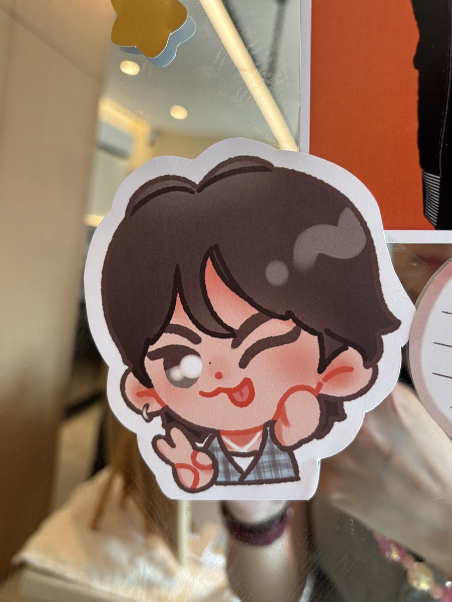 osakassw's tweet photo. latepost but i met so many of yall yesterdayโฆ.top notch decor too man bjoo wouldโve loved it if he came to visit!!! thanks for the event ๐๐ฟ๏ธโ๏ธโจ #RunTowardsJoo #UnclesEventINA https://t.co/s6lHSxDUuk